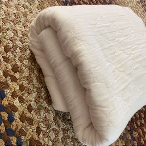 Beautiful Juliet Matelasse King Sham
Peacock Alley